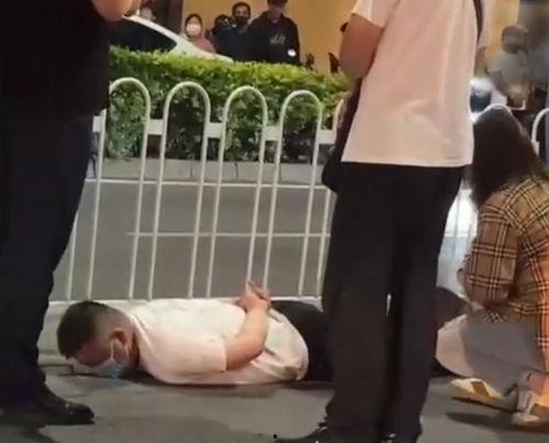 医生爆料唐山打人视频,医生现场直击,还原惊心动魄一幕 第3张 医生爆料唐山打人视频,医生现场直击,还原惊心动魄一幕 第3张